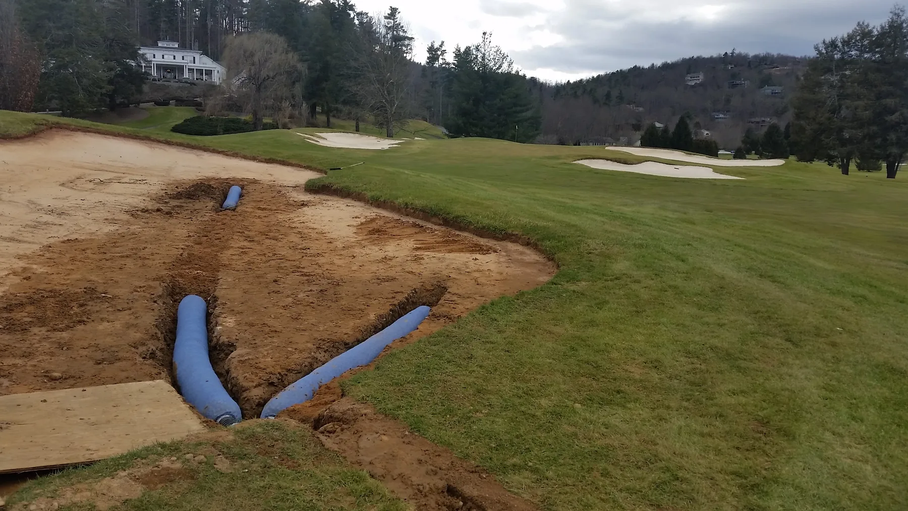 Bunker drainage laterals